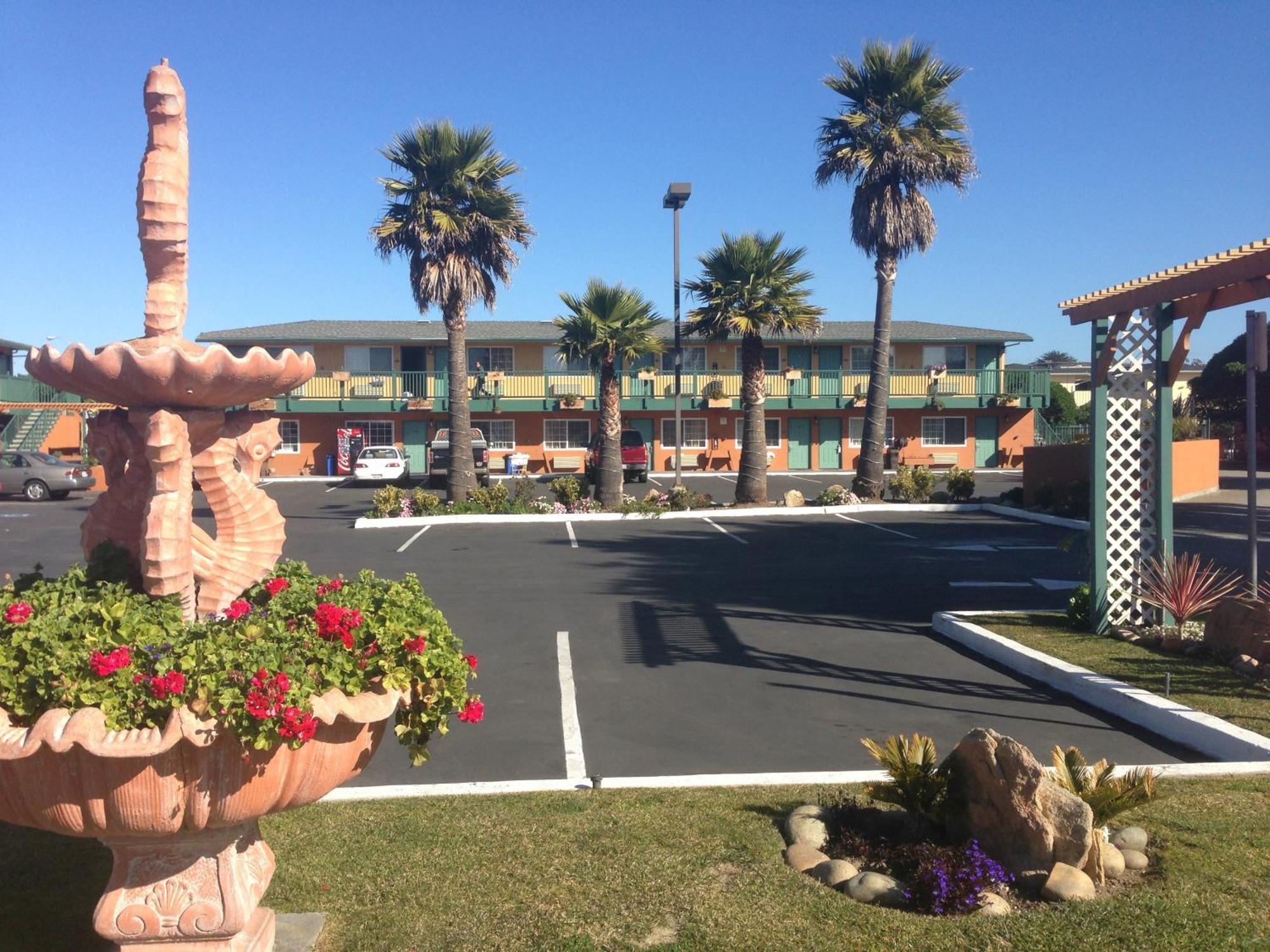 Sand Castle Inn Seaside Εξωτερικό φωτογραφία